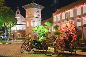 Images Dated 16th September 2009: Rickshaw and Christ Church, Town Square, Melaka (Malacca), Melaka State