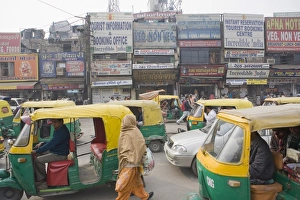 Delhi Prints: Rickshaws in front of New Delhi railway station, Delhi, India, Asia