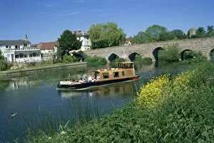Avon Collection: River and ancient bridge, Bidford-on-Avon, Warwickshire, England, United Kingdom, Europe