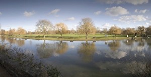 Warwickshire Prints: River Avon, Stratford upon Avon, Warwickshire, England, United Kingdom, Europe