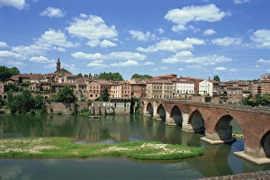 Languedoc Prints: The river and bridge with the town of Albi in the background