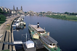 River Elbe Prints: River Elbe and city skyline