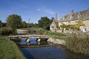 Images Dated 13th October 2009: River Eye, Lower Slaughter village, The Cotswolds, Gloucestershire, England