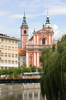 Images Dated 12th January 2000: River Ljubljanica