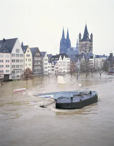 Flooding Prints: River Rhine flooding Cologne (Koln) in 1995
