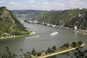 Images Dated 31st January 2000: River Rhine gorge from Loreley (Lorelei)