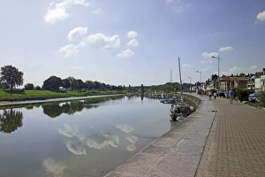 Picardie Prints: River Somme, St. Valery sur Somme, Picardy, France, Europe