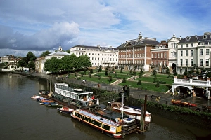 Richmond Prints: River Thames near Richmond Bridge, Richmond, England, Surrey, United Kingdom, Europe