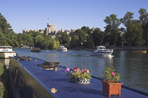 River Thames and Windsor Castle, Berkshire, England, United Kingdom, Europe