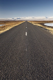 Images Dated 23rd October 2008: Road 94 in Largarfjlot Valley north of Egilsstadir, Borgarfjordur Eystri