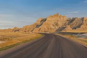 Images Dated 7th August 2011: Road through the Badlands National Park, South Dakota, United States of America, North America