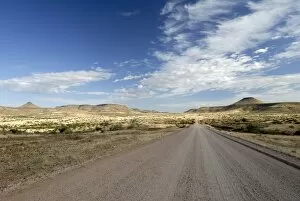 Road leading through Kaokoland, Namibia, Africa