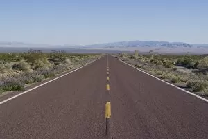 Road through the Mojave Desert, California, United States of America, North America