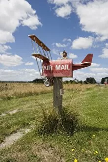 Images Dated 26th January 2008: Roadside mailbox, New Zealand, Pacific