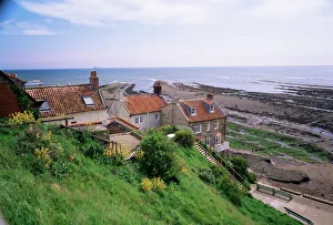 Yorkshire Prints: Robin Hoods Bay, North Yorkshire, Yorkshire, England, United Kingdom, Europe