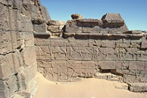 Meroitic Prints: Rock carvings on Meroe Pyramid