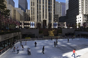 Caucasian Prints: The Rockefeller Center and its skating rink in the Plaza
