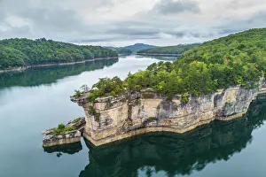 Lakes Prints: Rocky Point on Summersville Lake, West Virginia, United States of America, North America