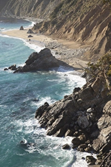 Stretch Prints: Rocky stretch of coastline in Big Sur, California, United States of America