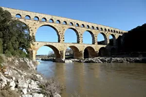 Connection Gallery: Roman aqueduct of Pont du Gard, UNESCO World Heritage Site, over the Gardon River, Gard