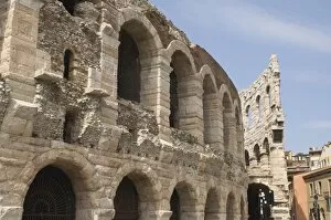 Images Dated 4th May 2008: The Roman Arena, Verona, UNESCO World Heritage Site, Veneto, Italy, Europe