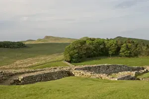 Housesteads Prints: Roman Wall at Housesteads Fort looking east to Sewing Shields Crags, Hadrians Wall
