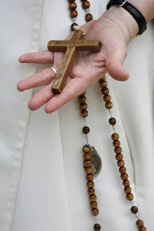 Images Dated 8th May 2007: Rosary, Ars-sur-Formans, Ain, France, Europe