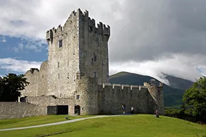 Images Dated 6th August 2006: Ross Castle