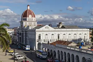 Rotunda Prints: The rotunda of the Antiguo Ayuntamiento