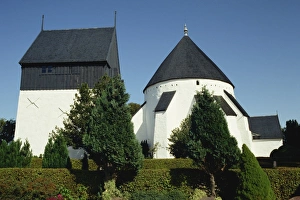 Round church dating from the 12th and 13th centuries, Osterlars, Bornholm