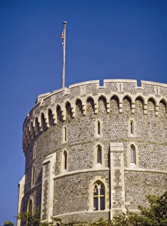 Flag Pole Prints: The Round Tower at Windsor Castle, Berkshire, England, United Kingdom, Europe