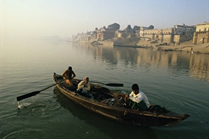 Row Boat Prints: Rowing boat on the River Ganges