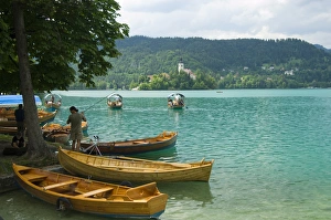 Images Dated 9th July 2007: Rowing boats for hire