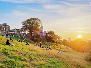 Green Spaces Prints: Royal Observatory at sunset, UNESCO World Heritage Site