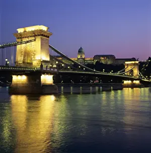 Chain Bridge Prints: Royal Palace (Budavari Palota) (Buda Castle) and Chain Bridge at dusk