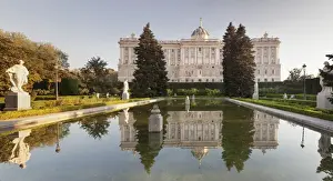 Royal Palace ( Palacio Real), view from Sabatini Gardens (Jardines de Sabatini), Madrid