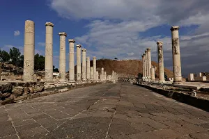 Ancient Ruin Prints: The ruins of the ancient Roman and Byzantine city of Bet She'an
