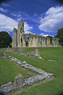 Somerset Collection: Ruins of Glastonbury Abbey, Glastonbury, Somerset, England, UK, Europe
