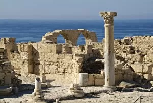 Images Dated 28th September 2006: Ruins of Kourion, near Episkopi, Cyprus, Europe
