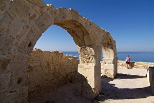 Images Dated 28th September 2006: Ruins of Kourion, near Episkopi, Cyprus, Europe