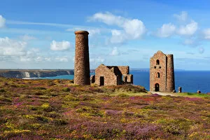 Chimney Collection: Ruins of Wheal Coates Tin Mine engine house, near St Agnes, Cornwall, England