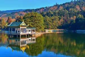 Jiujiang Prints: Ruqin Lake in Lushan (Mount Lu), UNESCO, Jiujiang City, Jiangxi, China