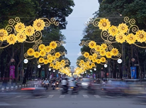 Rush Hour Prints: Rush hour traffic, Ho Chi Minh City (Saigon), Vietnam, Indochina, Southeast Asia, Asia