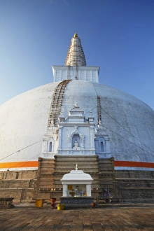 South Asian Prints: Ruvanvelisaya Dagoba, Anuradhapura