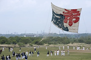 Images Dated 4th May 2009: Sagami Kite Festival, Sagamihara, Kanagawa, Japan