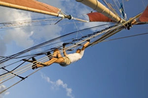 Rigging Prints: Sailboat that takes tourists out for sunset cruise