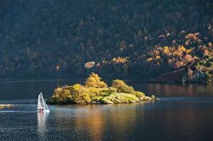 Tranquiloty Prints: Sailing dinghy passes Norfolk Island