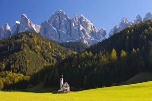 Saint Johann Church, near Saint Magdalena, Val di Funes, Dolomites, Trentino-Alto Adige, South Tirol, Italy, Europe