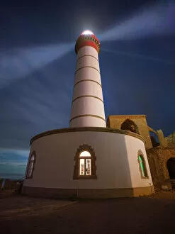 Direction Gallery: Saint-Mathieu Lighthouse by night, Finistere, Brittany, France, Europe