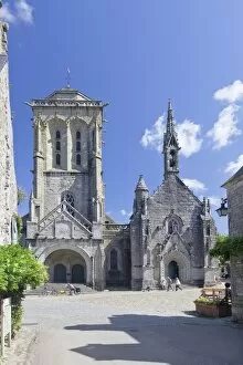 Images Dated 27th August 2011: Saint Ronan church and Chapelle de Penity at Grand Place, Locronan, Finistere, Brittany, France